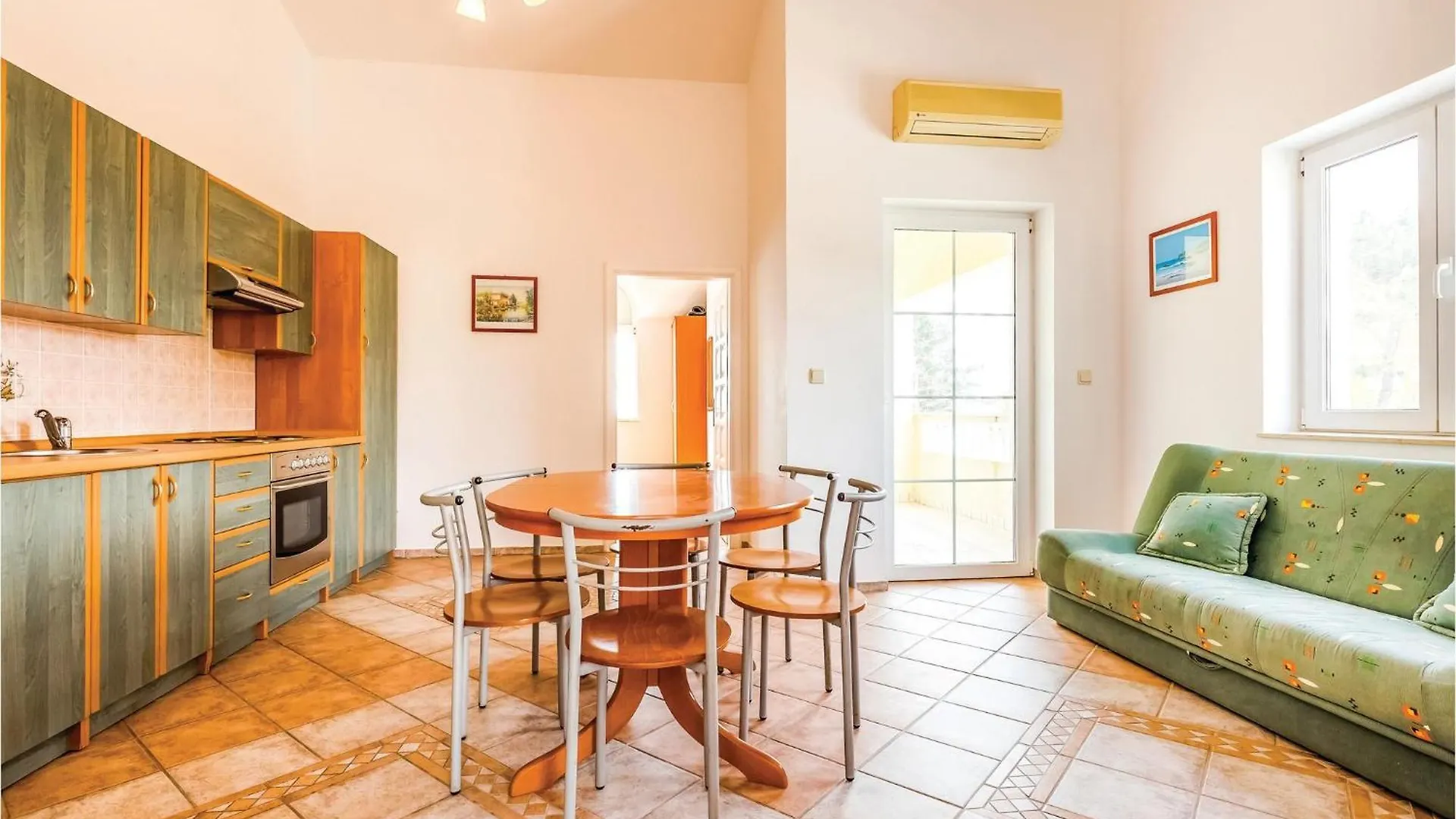 Pet Friendly Apartment In Banjol With Kitchen